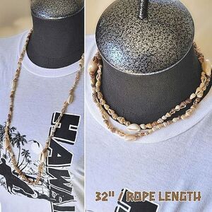 Deadstock Y2K Hilo Hattie seashell lei necklace